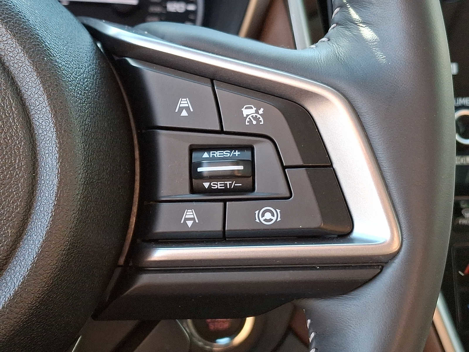 Used 2022 Subaru Outback Touring XT AWD/4WD image 19