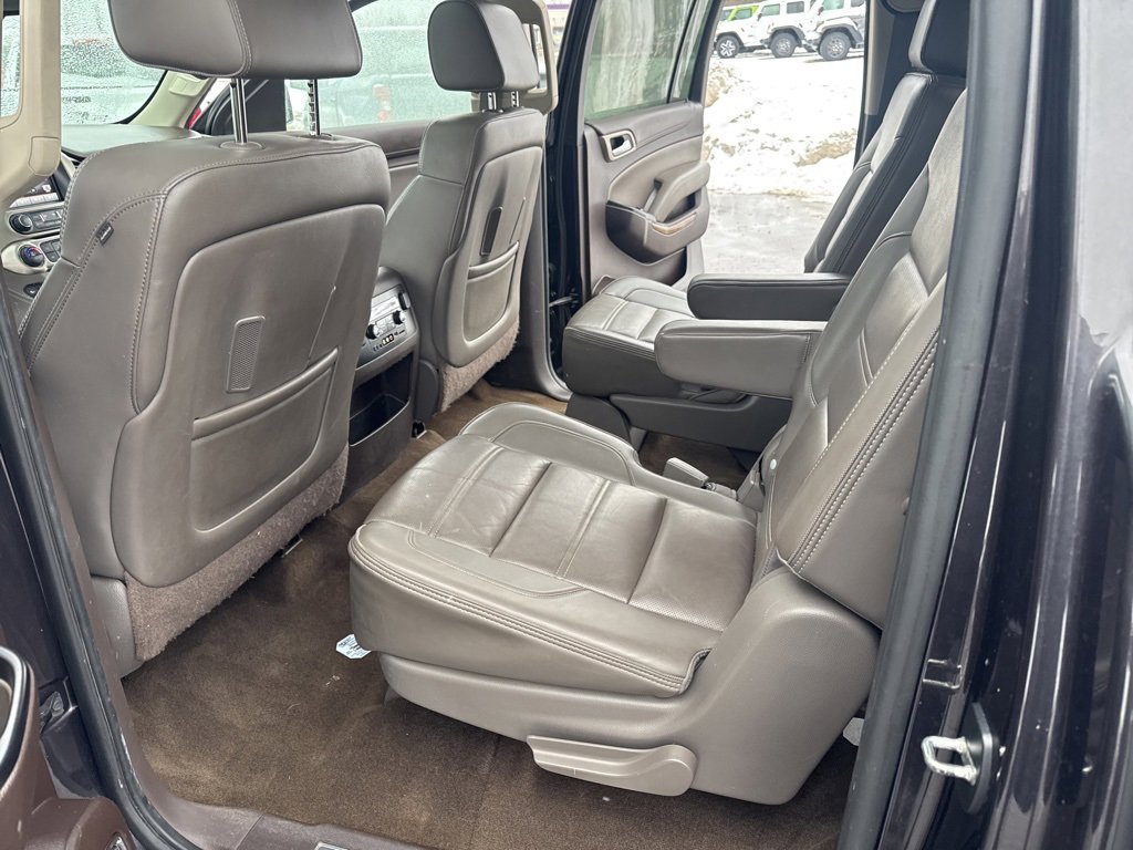 Used 2015 GMC Yukon XL Denali w/ Premium Package image 13