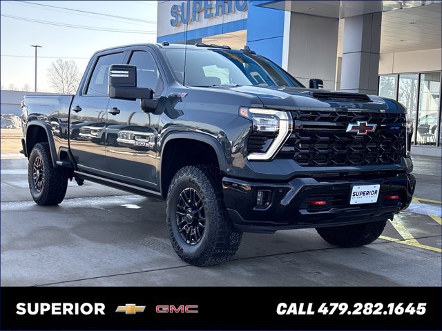 Used 2025 Chevrolet Silverado 2500 ZR2 w/ Technology Package image 1