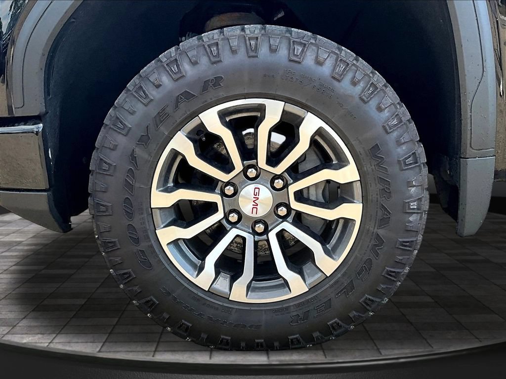 Used 2022 GMC Sierra 1500 AT4 w/ AT4 Preferred Package AWD/4WD image 37