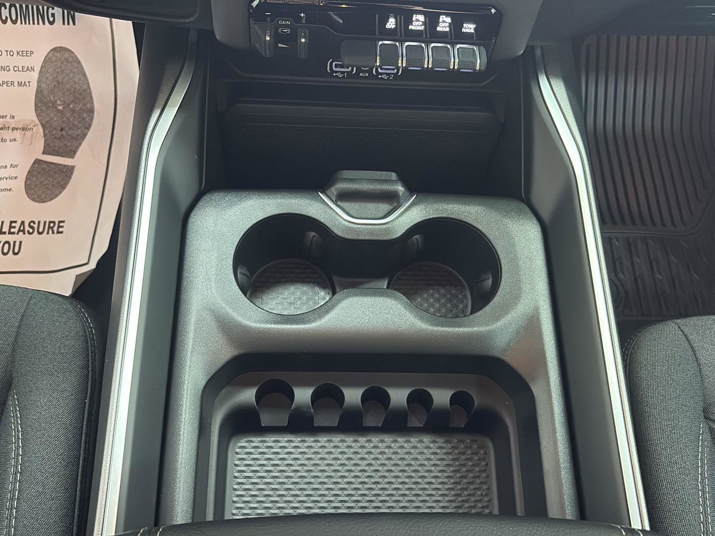 New 2026 RAM 1500 Big Horn w/ Night Edition AWD/4WD image 18