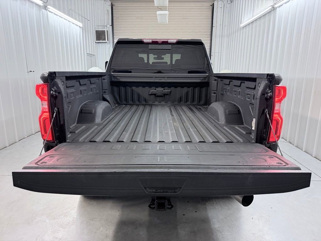 Used 2022 Chevrolet Silverado 2500 LTZ w/ Z71 Chrome Sport Edition AWD/4WD image 45