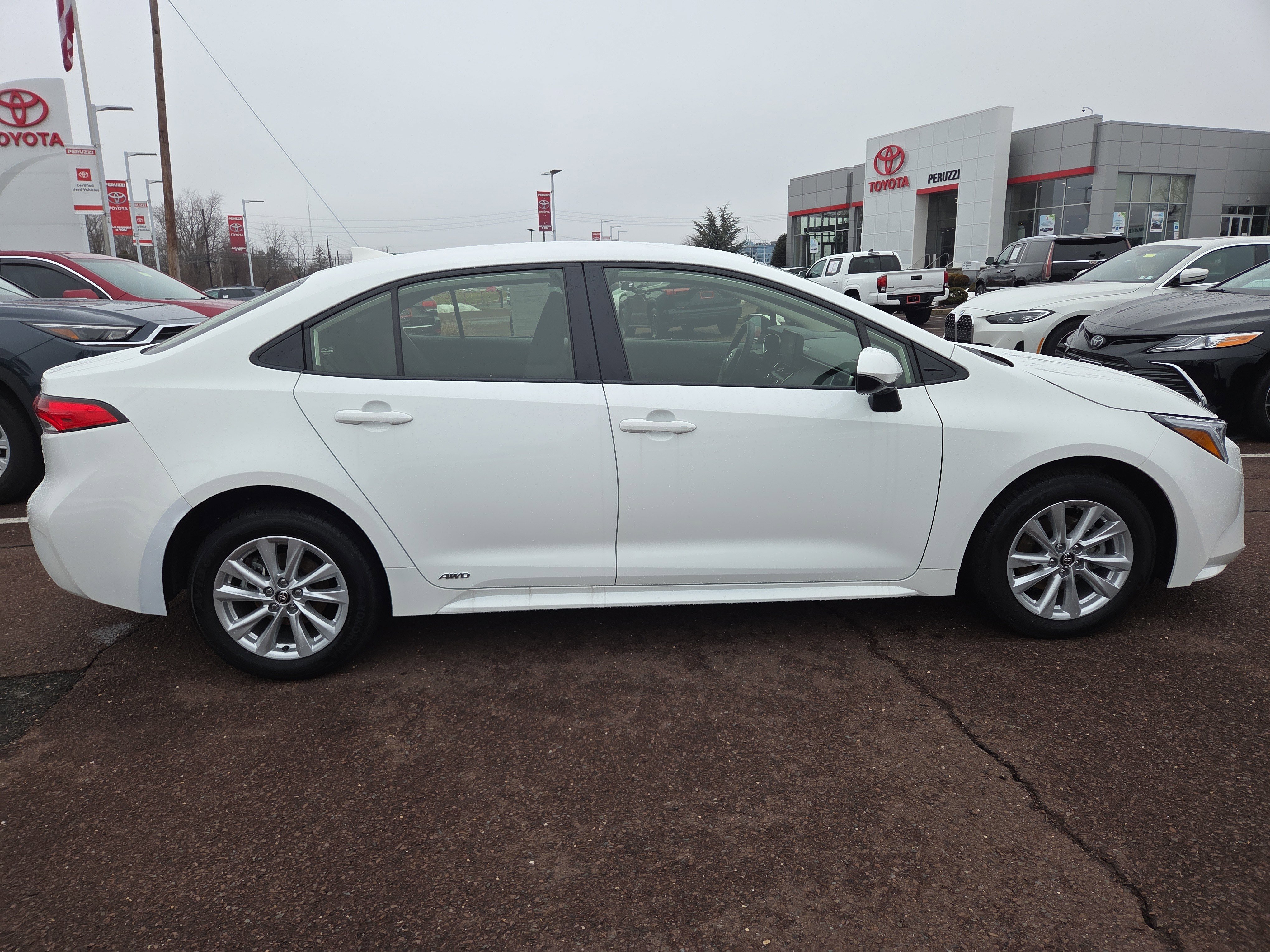 Certified 2024 Toyota Corolla LE w/ LE Convenience Package image 2