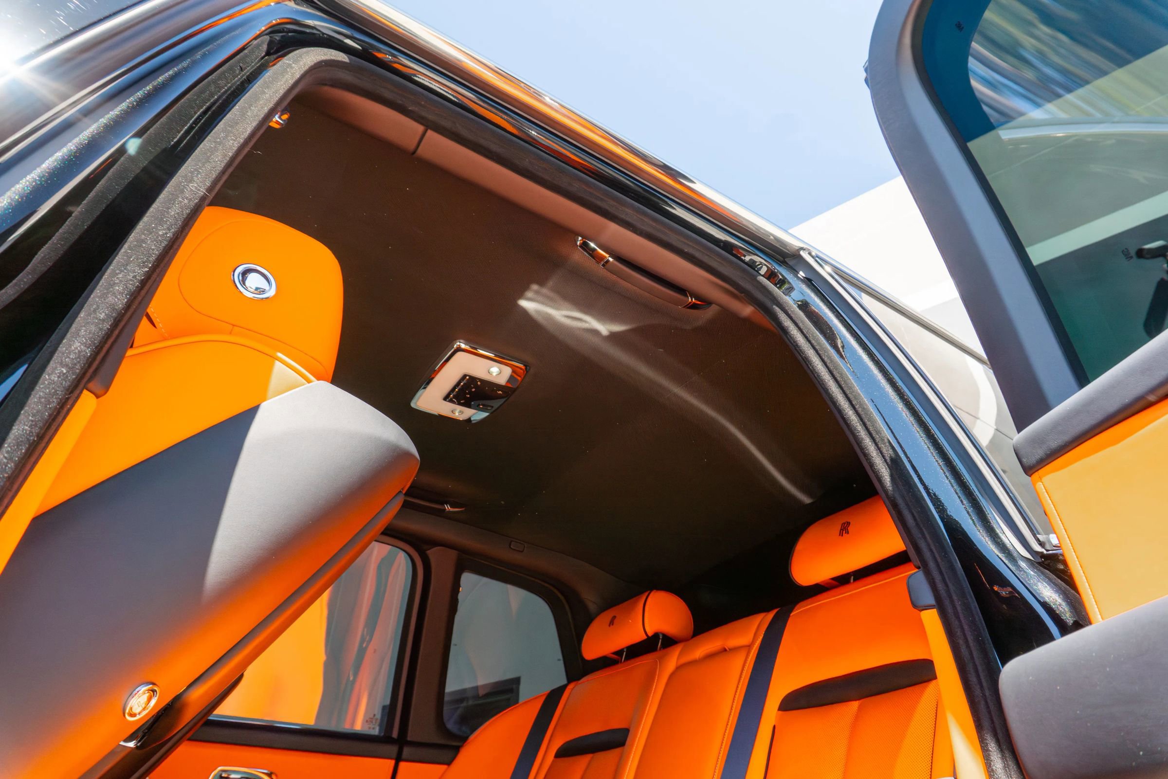 Used 2025 Rolls-Royce Cullinan image 11