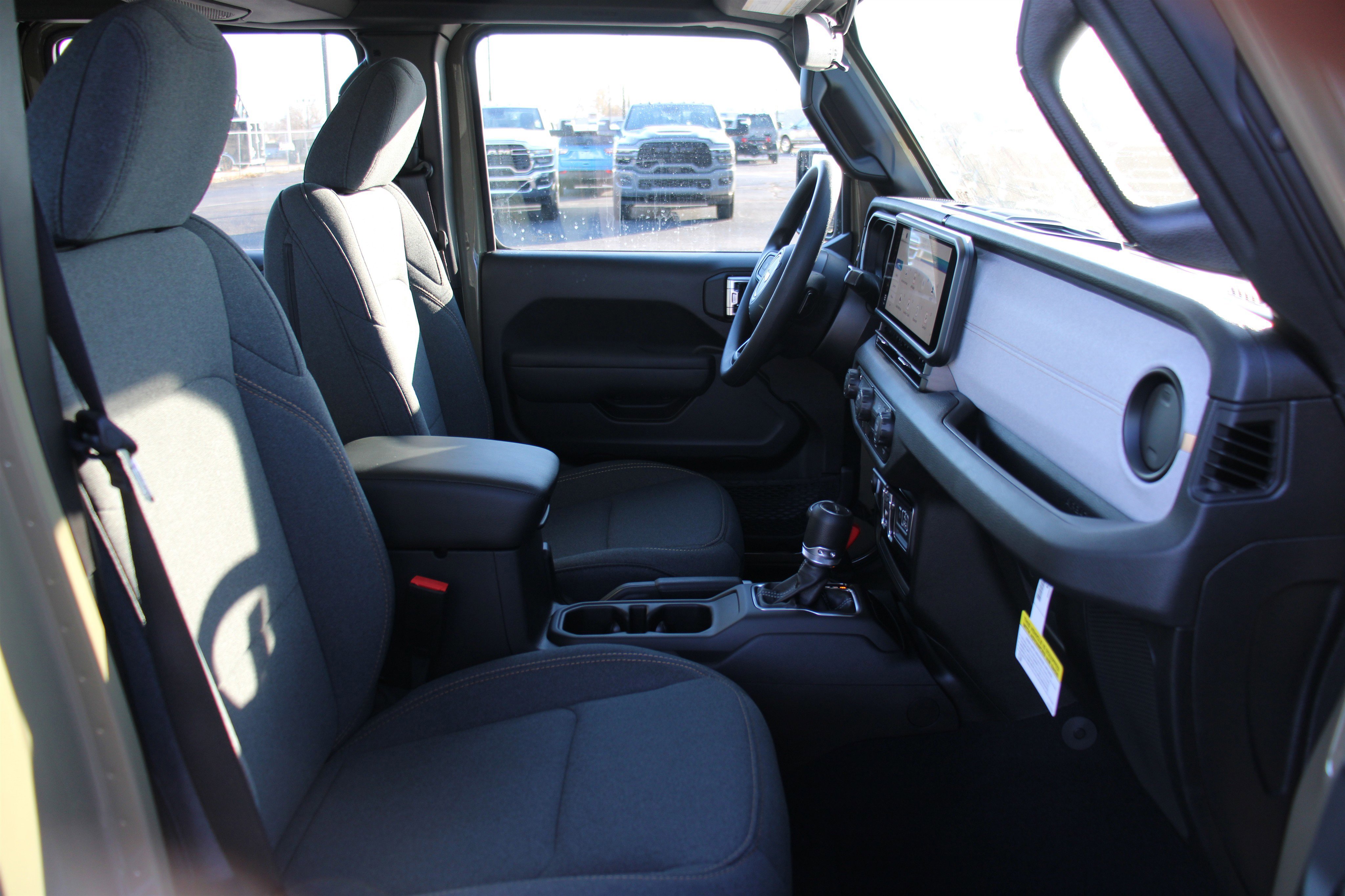 New 2026 Jeep Gladiator Sport image 25