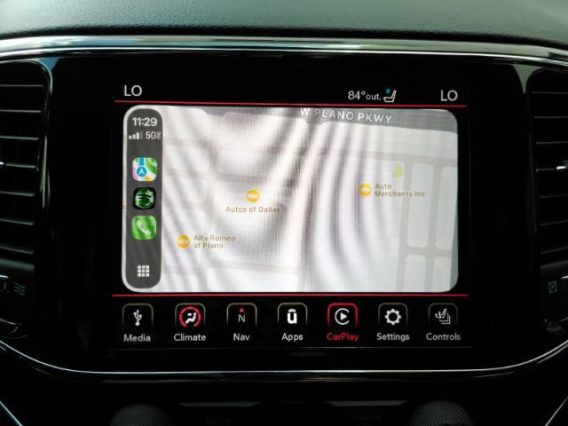 Used 2021 Jeep Grand Cherokee Limited w/ Luxury Group II RWD image 12