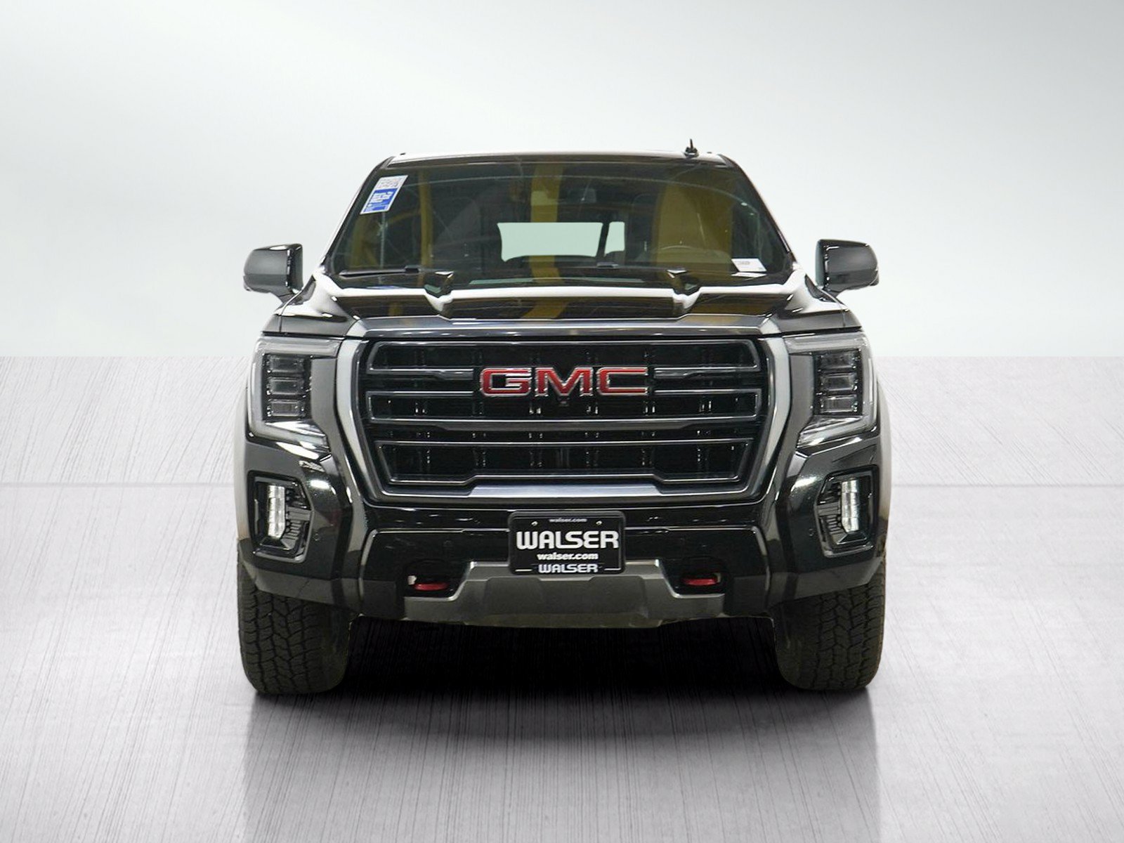 Used 2022 GMC Yukon AT4 w/ AT4 Premium Package AWD/4WD image 11