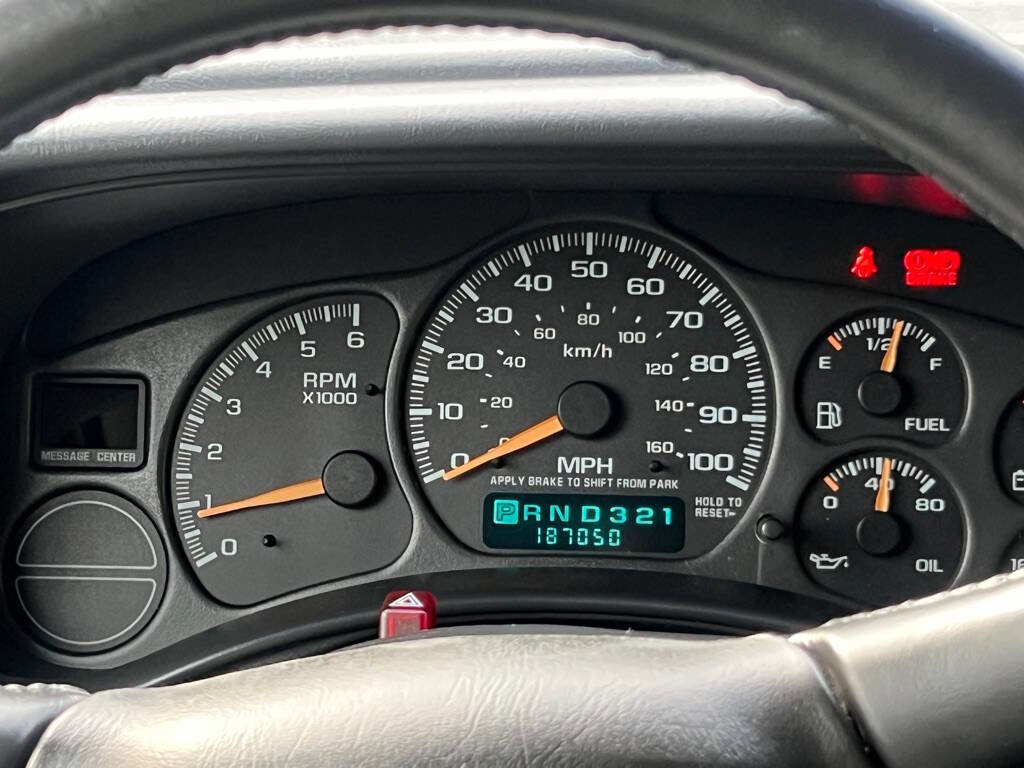 Used 2002 Chevrolet Tahoe LS w/ 3rd Row Seat Pkg image 13