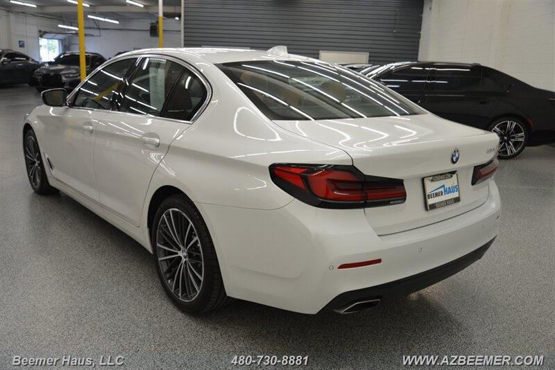 Used 2023 BMW 530i w/ Premium Package RWD image 13