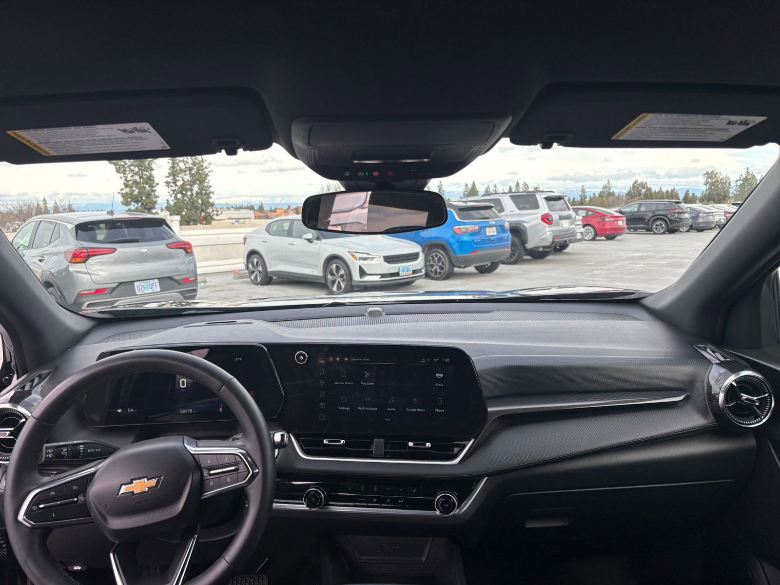 Used 2025 Chevrolet Equinox LT image 33