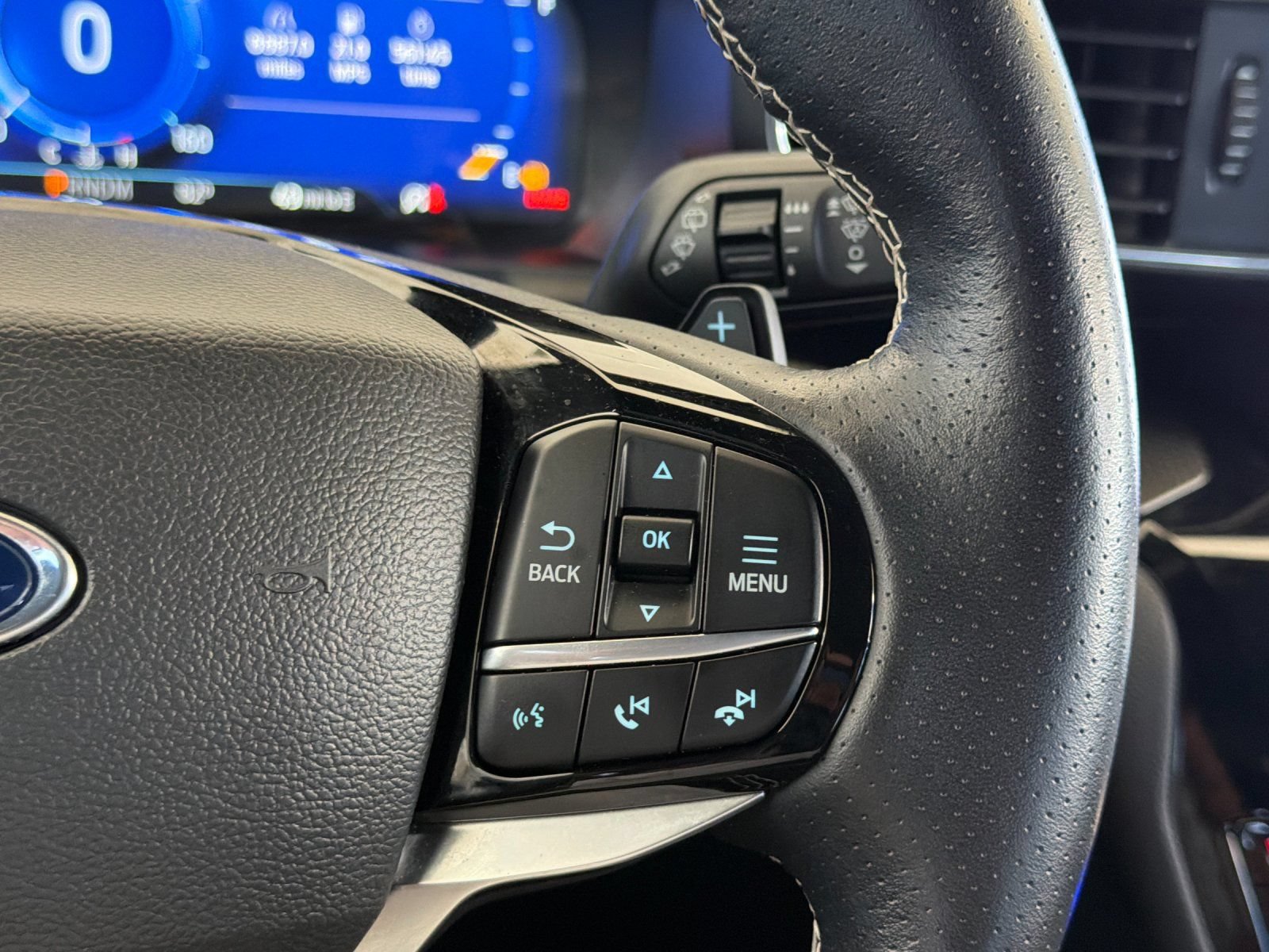 Used 2022 Ford Explorer ST w/ Equipment Group 401A AWD/4WD image 30