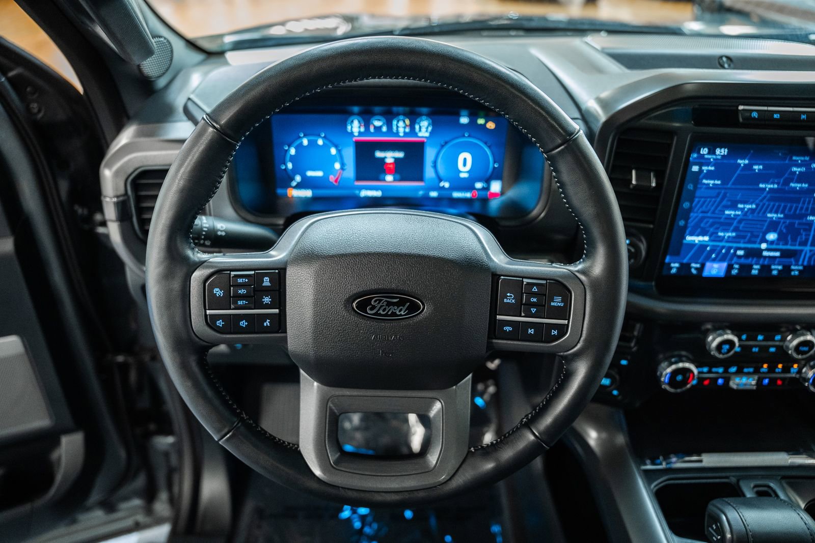 Certified 2024 Ford F150 Lariat AWD/4WD image 38