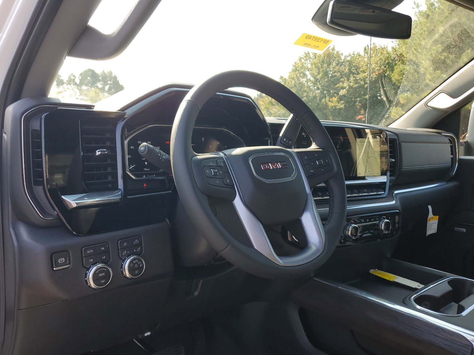 New 2025 GMC Sierra 2500 SLT w/ SLT Premium Package image 20