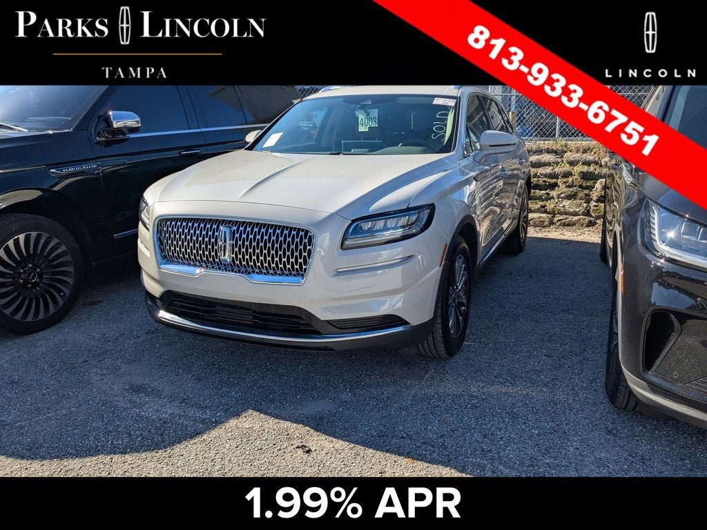 Used 2023 Lincoln Nautilus FWD w/ Premium Package image 8