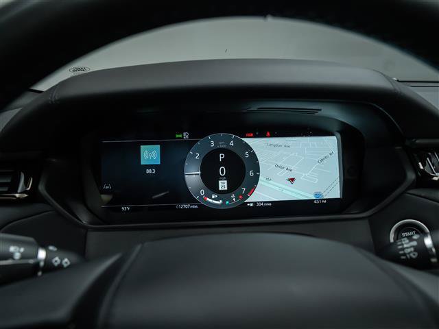 Used 2026 Land Rover Range Rover Velar Dynamic SE AWD/4WD image 21