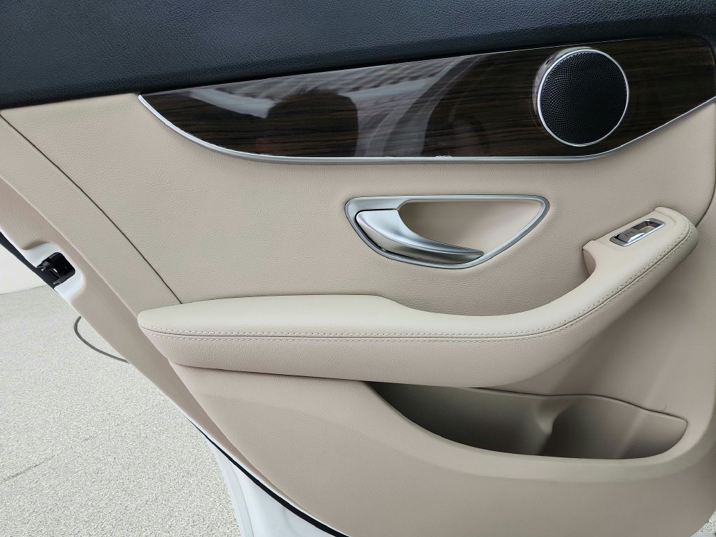 Used 2019 Mercedes-Benz C 300 4MATIC Sedan image 25