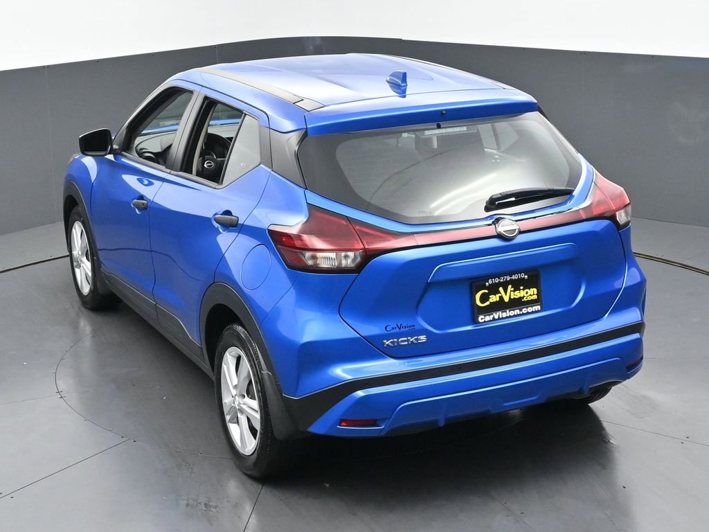 Used 2024 Nissan Kicks S w/ Interior Electronics Package FWD image 3