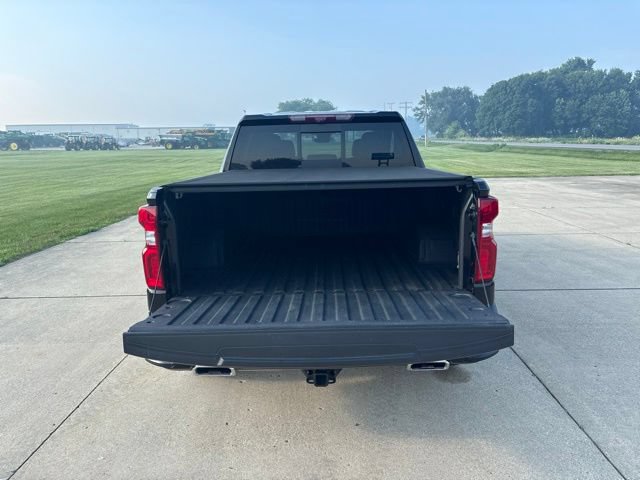 Used 2024 Chevrolet Silverado 1500 High Country w/ Technology Package AWD/4WD image 15