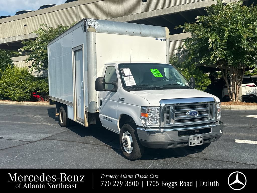 Used 2019 Ford E-450 and Econoline 450 Super Duty w/ Power Windows & Locks Group RWD image 1