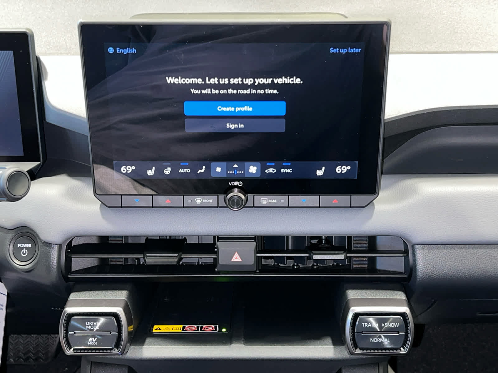 New 2026 Toyota RAV4 XLE Premium w/ Weather Package AWD/4WD image 21