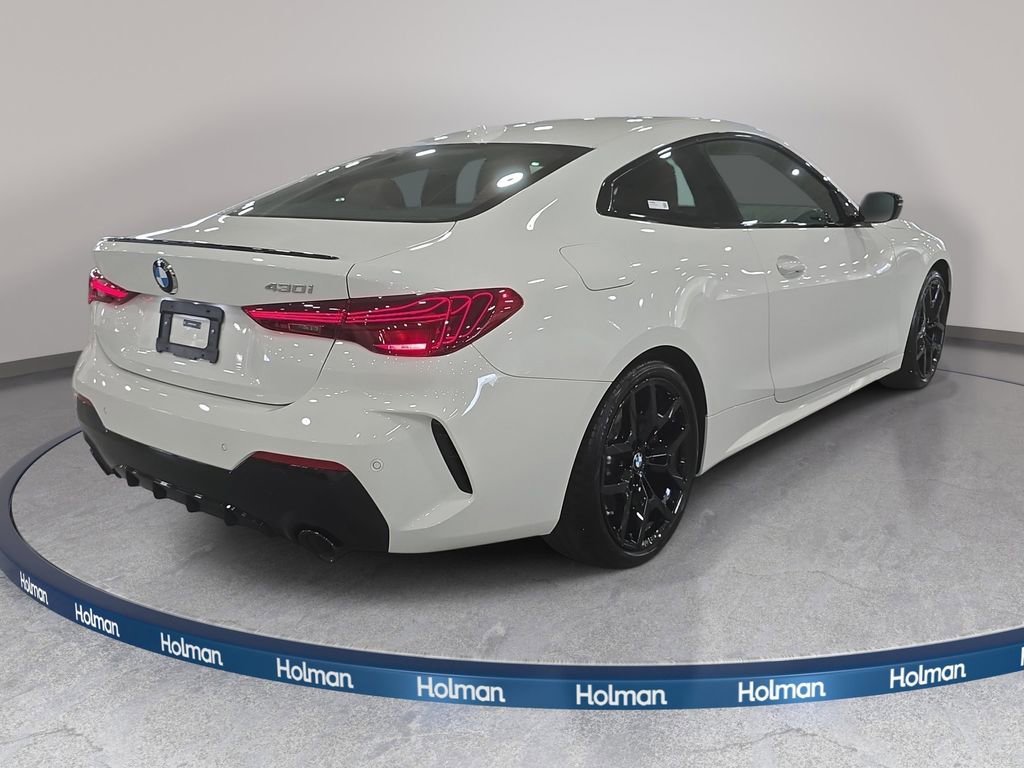 Used 2026 BMW 430i Coupe w/ M Sport Package image 6