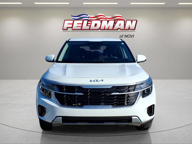 Used 2025 Kia Seltos LX AWD/4WD image 9