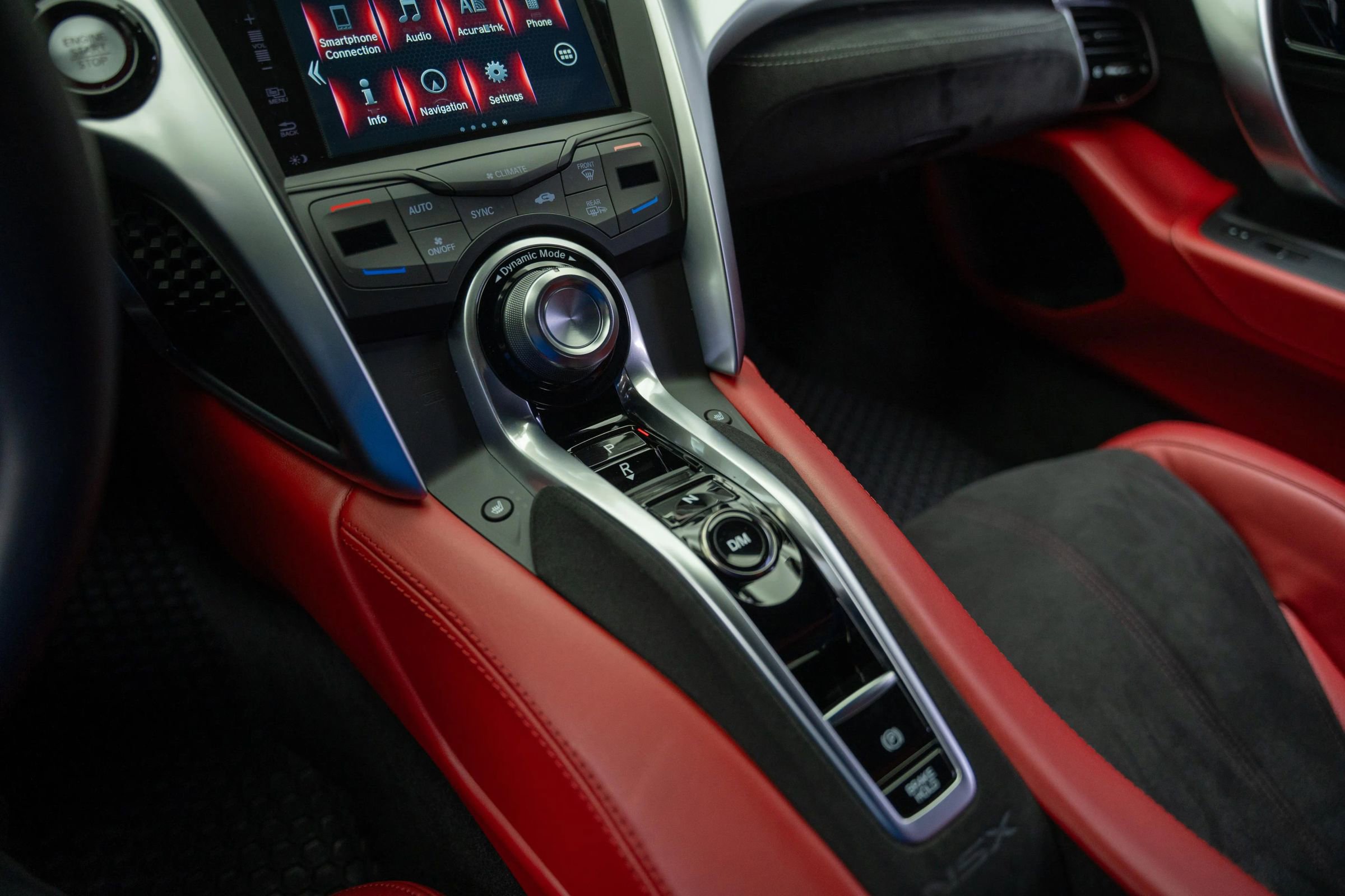 Used 2017 Acura NSX image 32