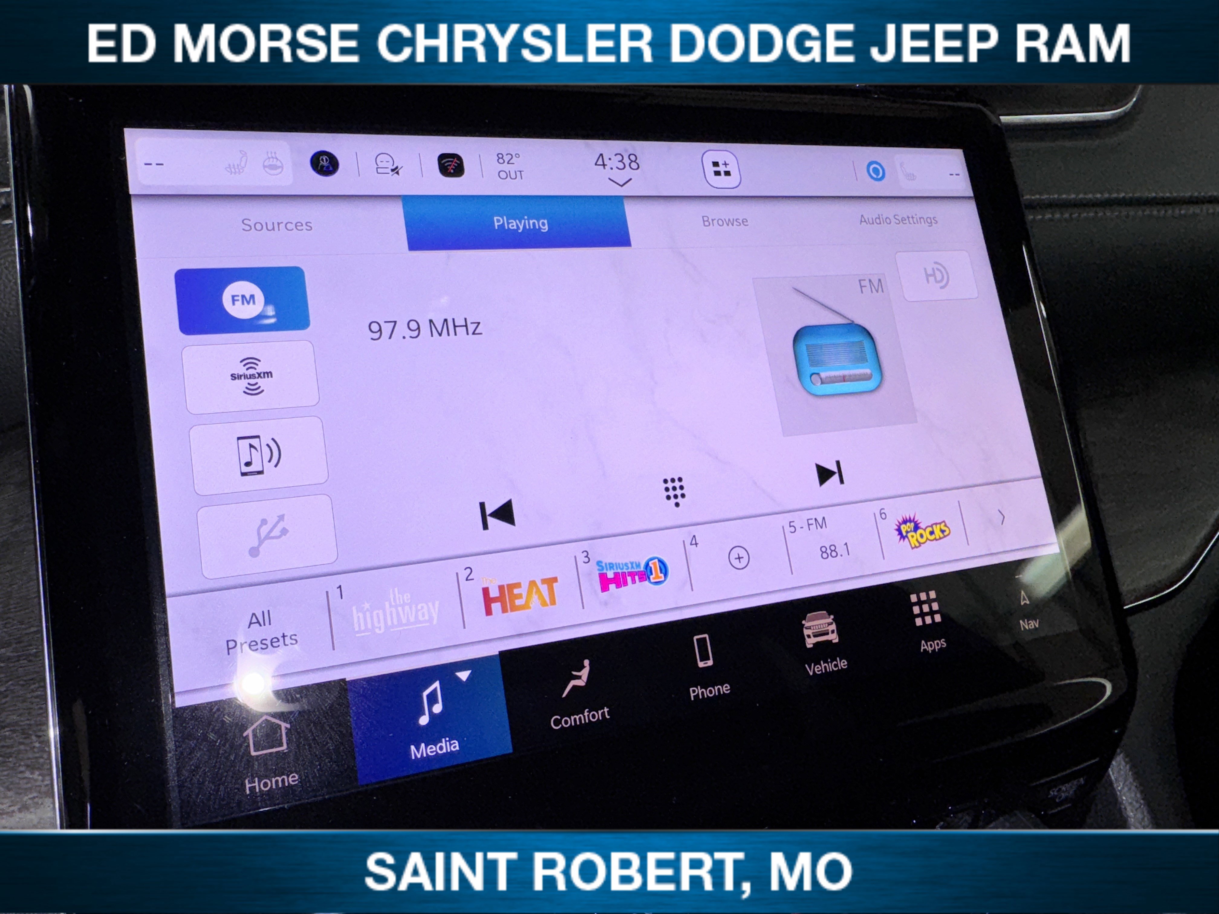 New 2025 Jeep Grand Cherokee Overland w/ Adv Protech Group III image 18