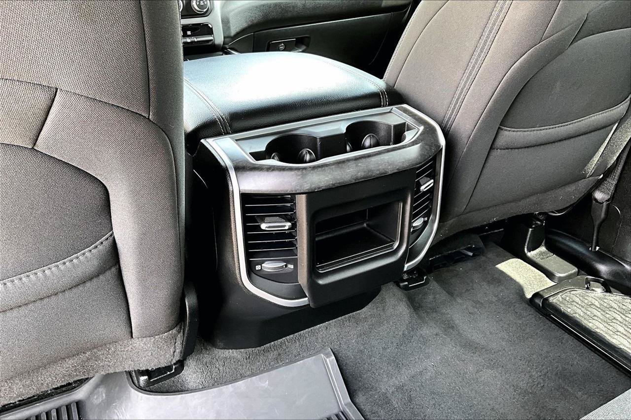 Used 2023 RAM 1500 Big Horn AWD/4WD image 11