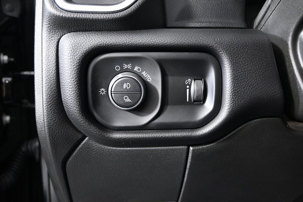 Used 2024 RAM 2500 Big Horn w/ Bed Utility Group image 23