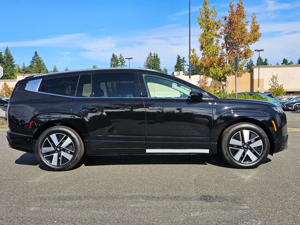 New 2026 Hyundai Ioniq 9 SEL image 8