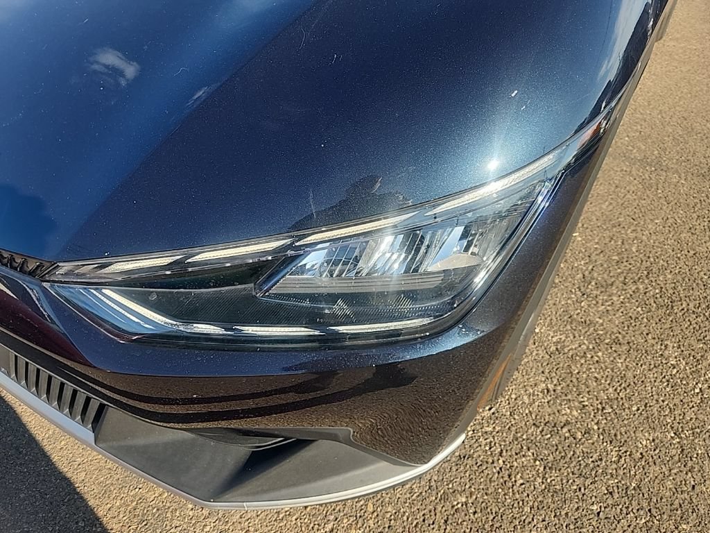 Certified 2023 Kia EV6 Light RWD image 6