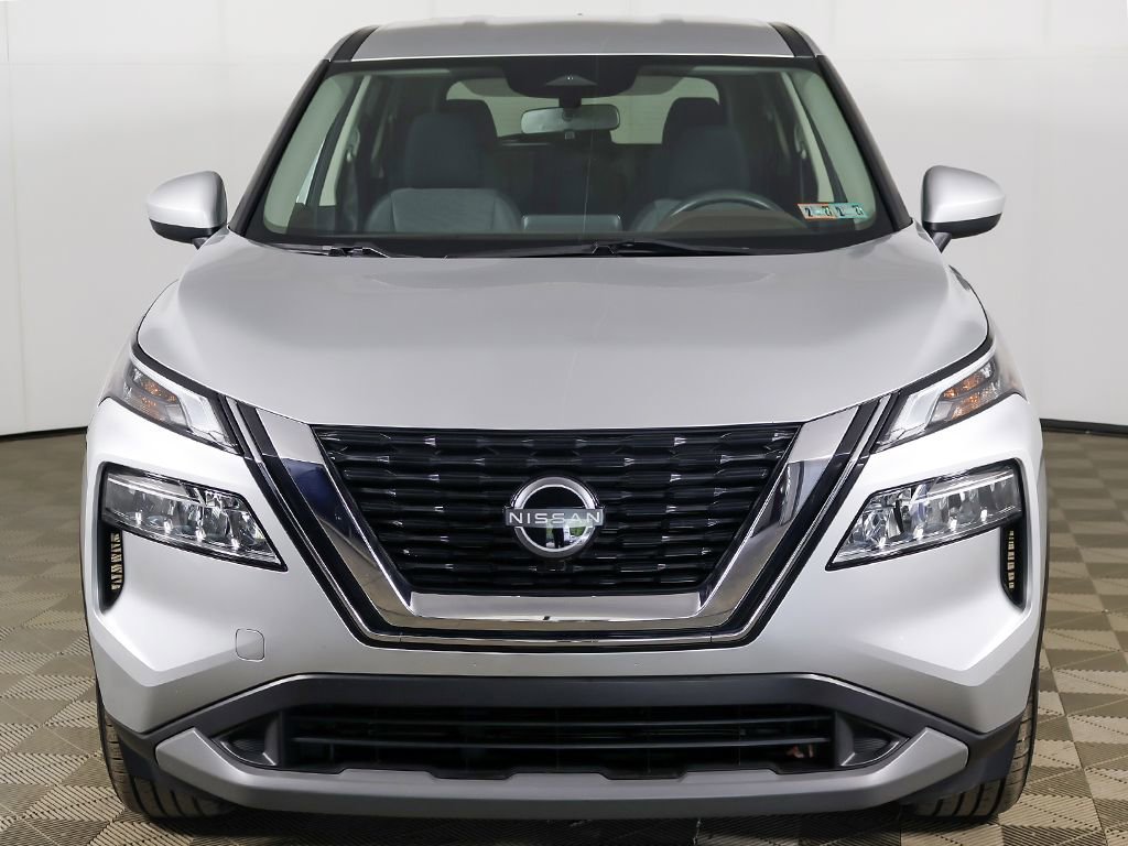 Used 2023 Nissan Rogue SV AWD/4WD image 9