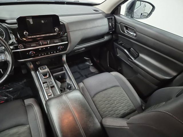 Certified 2022 Nissan Pathfinder SV FWD image 12