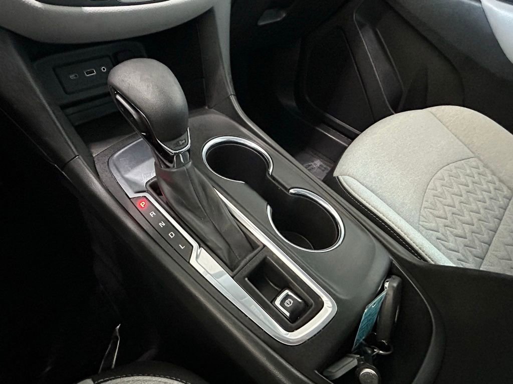 Used 2022 Chevrolet Equinox LS image 11