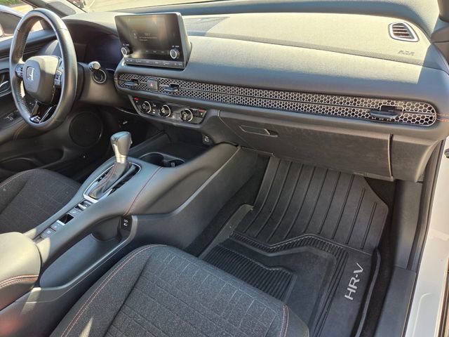 Certified 2024 Honda HR-V Sport image 19