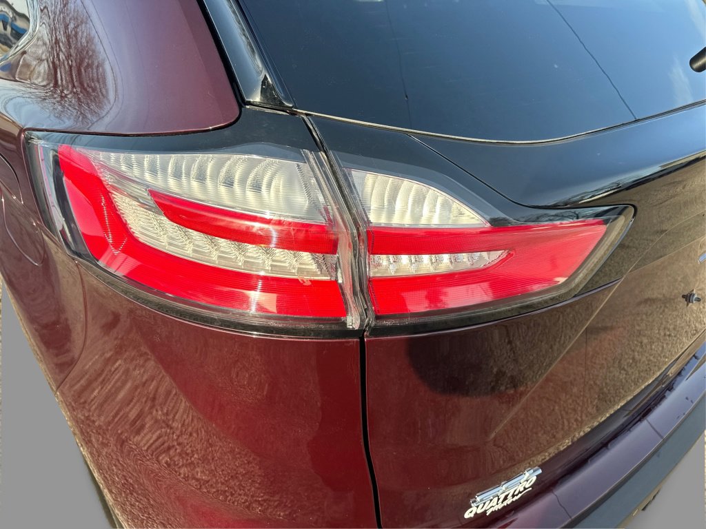 Used 2024 Ford Edge SEL w/ Convenience Package image 21