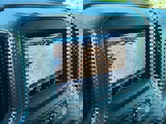 Used 2025 Chevrolet Silverado 2500 Custom w/ Custom Value Package image 19