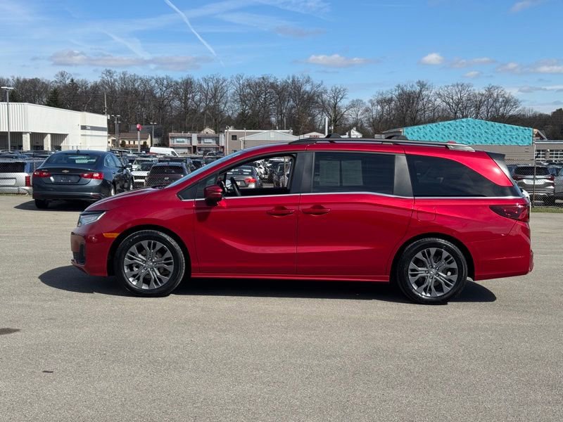 Used 2025 Honda Odyssey Touring image 6