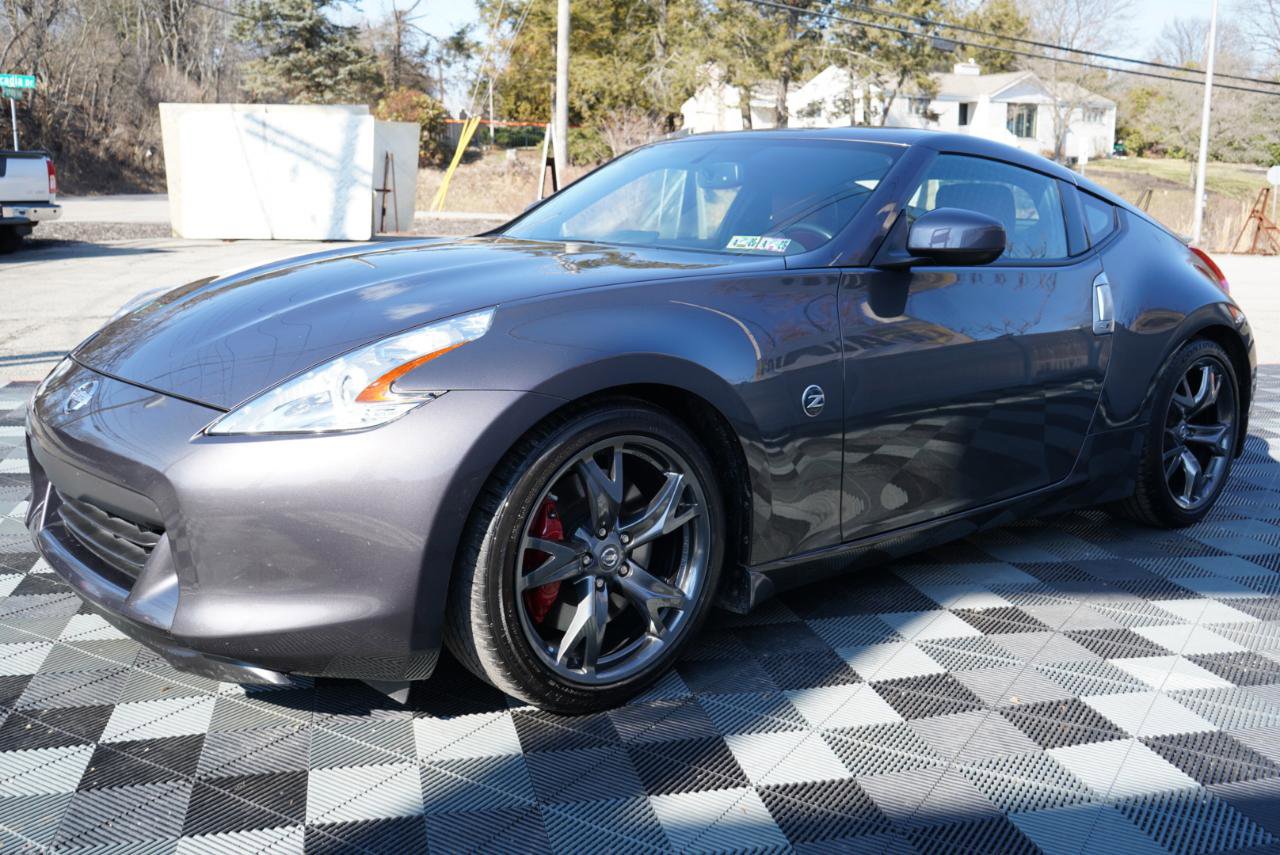 Used 2010 Nissan 370Z Touring w/ Sport Pkg image 12