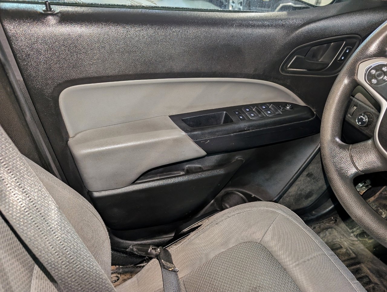 Used 2016 Chevrolet Colorado W/T w/ WT Convenience Package image 31