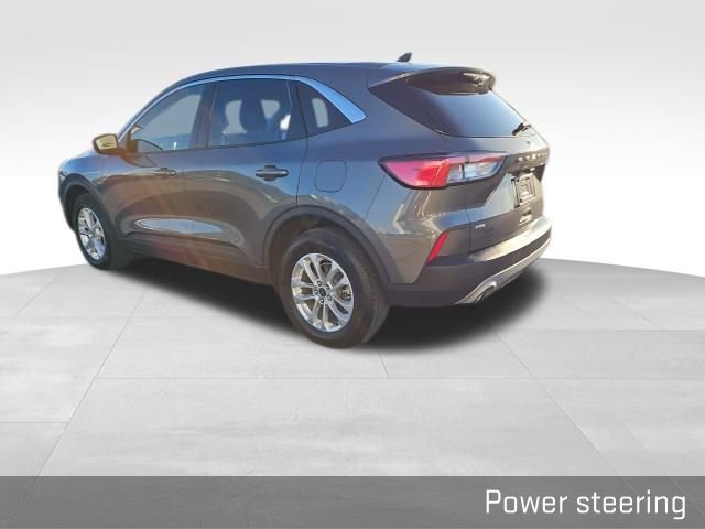 Used 2022 Ford Escape SE image 15