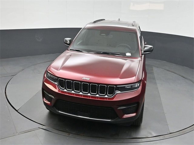 New 2025 Jeep Grand Cherokee Laredo X w/ Luxury Tech Group I image 35