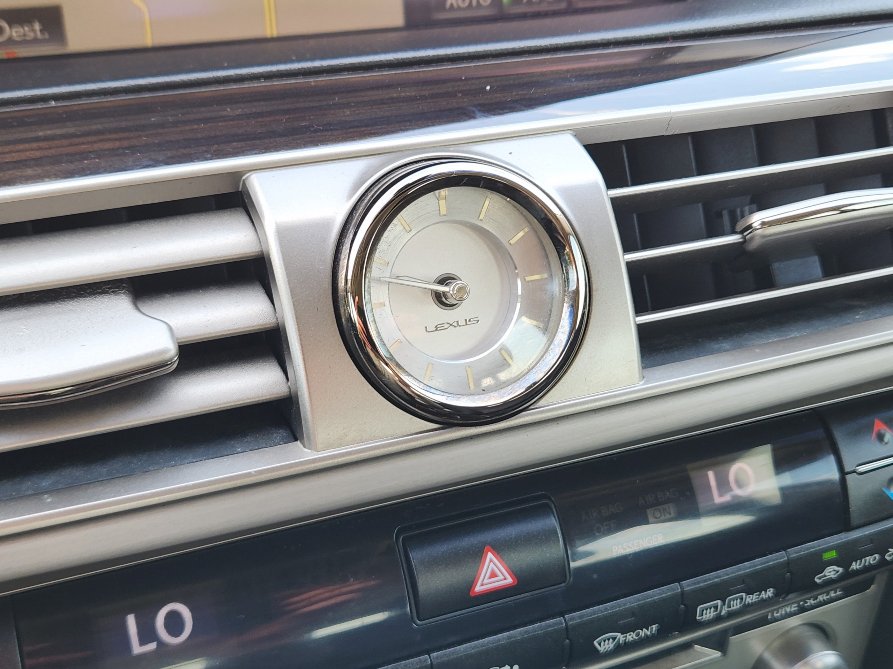 Used 2016 Lexus LS 460 L RWD image 12