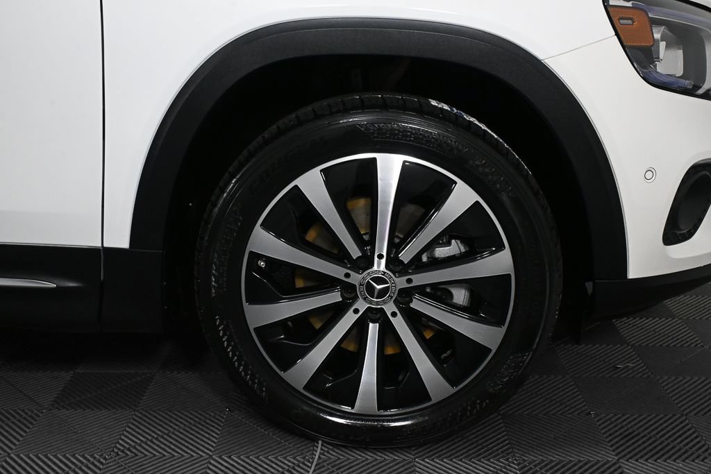 Certified 2023 Mercedes-Benz GLB 250 image 37