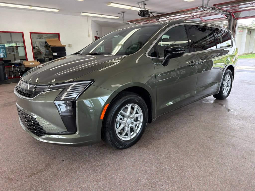 New 2027 Chrysler Pacifica Select FWD image 3