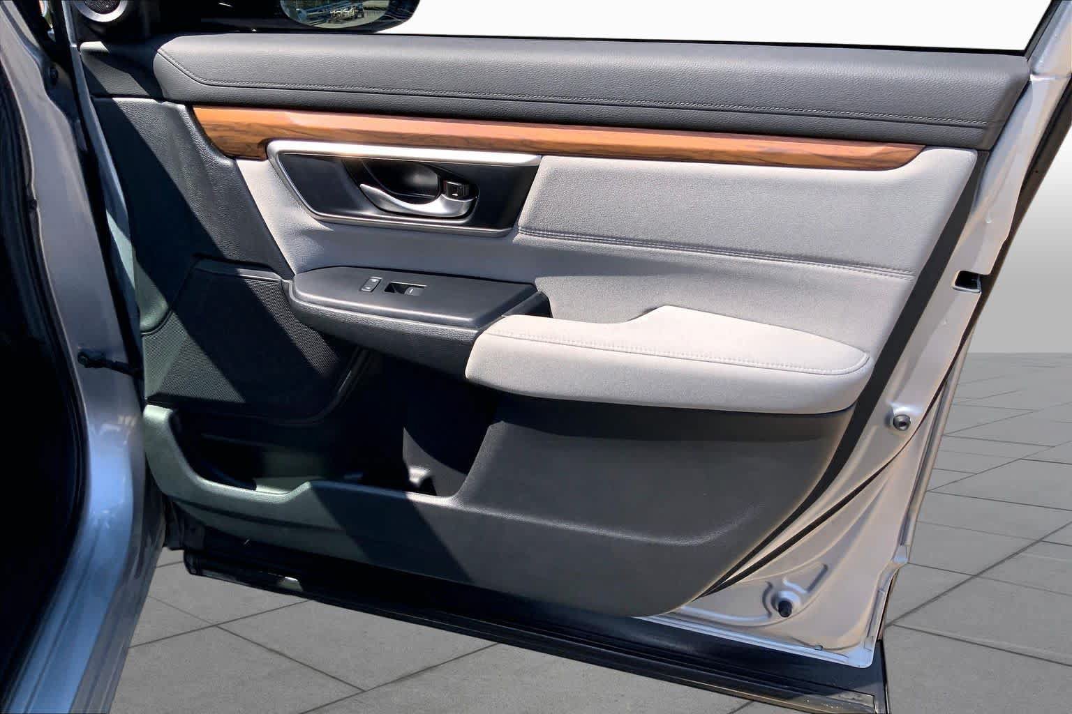 Used 2022 Honda CR-V EX image 23