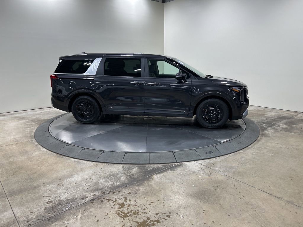 New 2026 Kia Carnival image 4