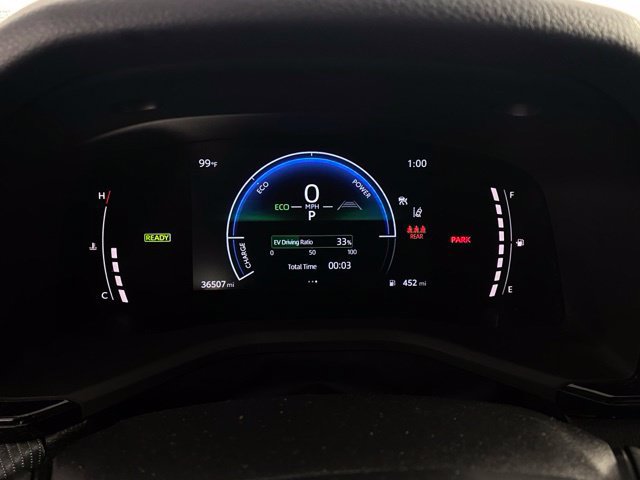 Used 2025 Toyota Camry SE FWD image 18