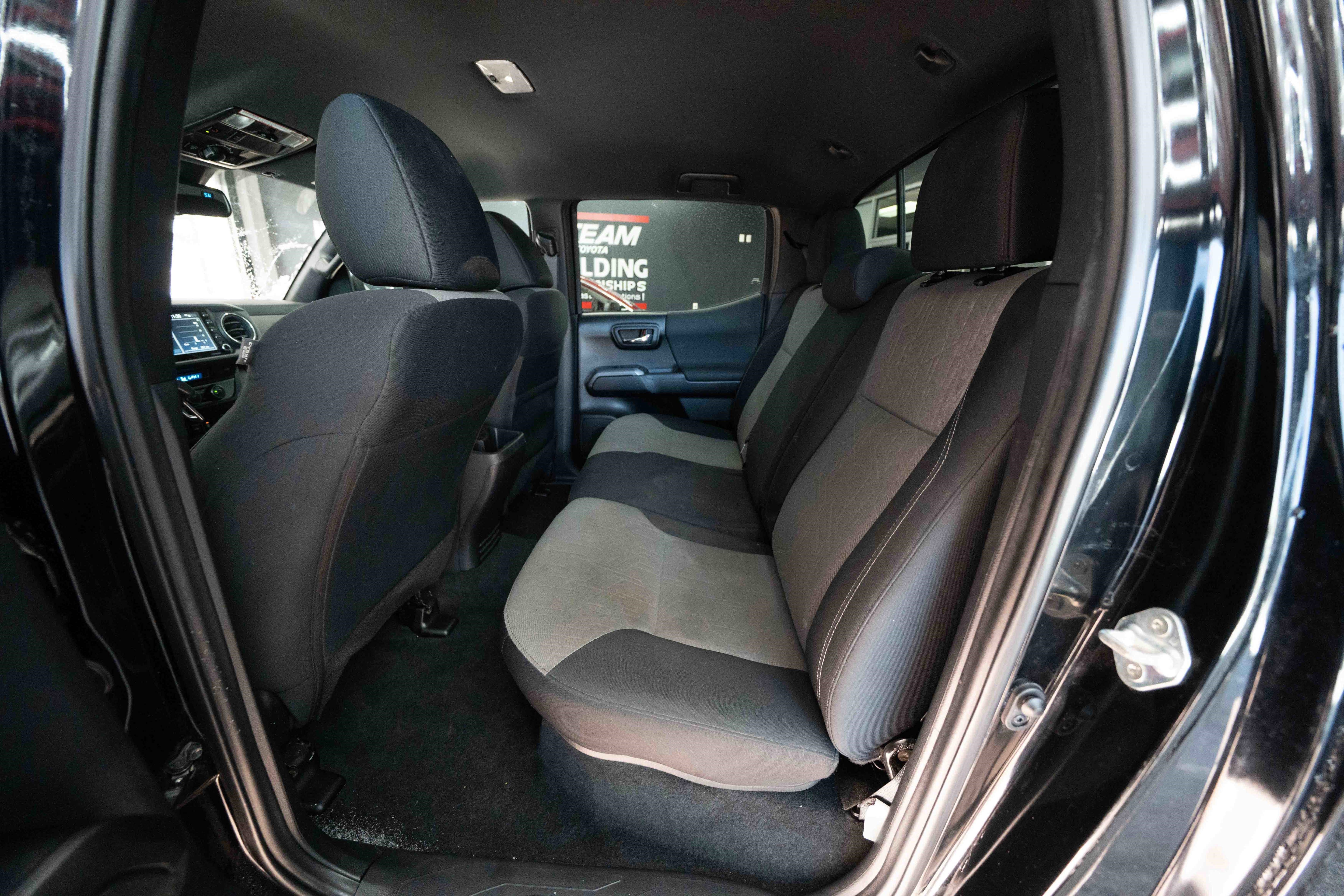 Used 2023 Toyota Tacoma TRD Off-Road image 23